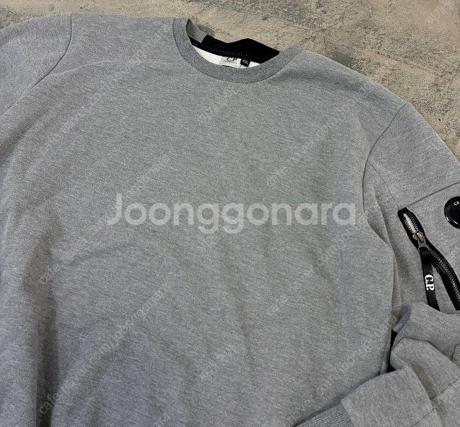 CP컴퍼니 씨피컴퍼니 카고완장 맨투맨 105~110--1