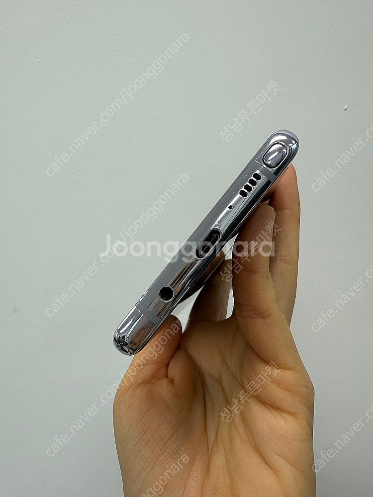 N950 갤럭시 노트8 블랙 64기가 8만 판매합니다.--3