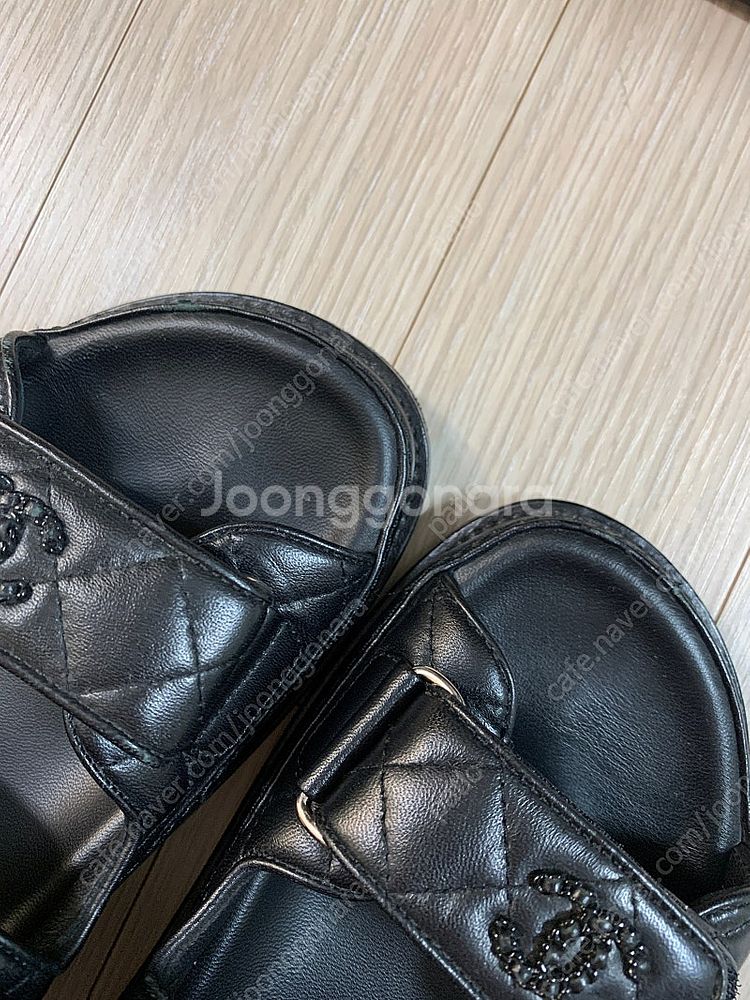 샤넬 벨크로 샌들 36--3