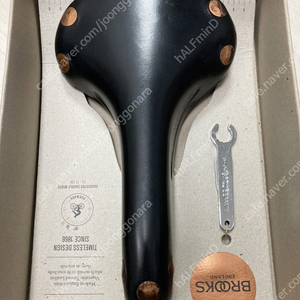 브룩스 B17 팀 프로페셔널 안장 판매합니다