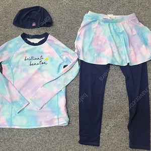 145 및155사이즈 Benetton(베네통) 여아 레시가드 세트 판매합니다.