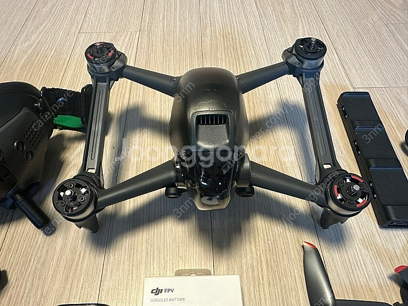 DJI FPV 드론 판매합니다.--1
