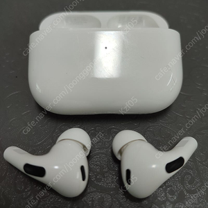 에어팟프로 2세대 C타입 중고 팝니다.