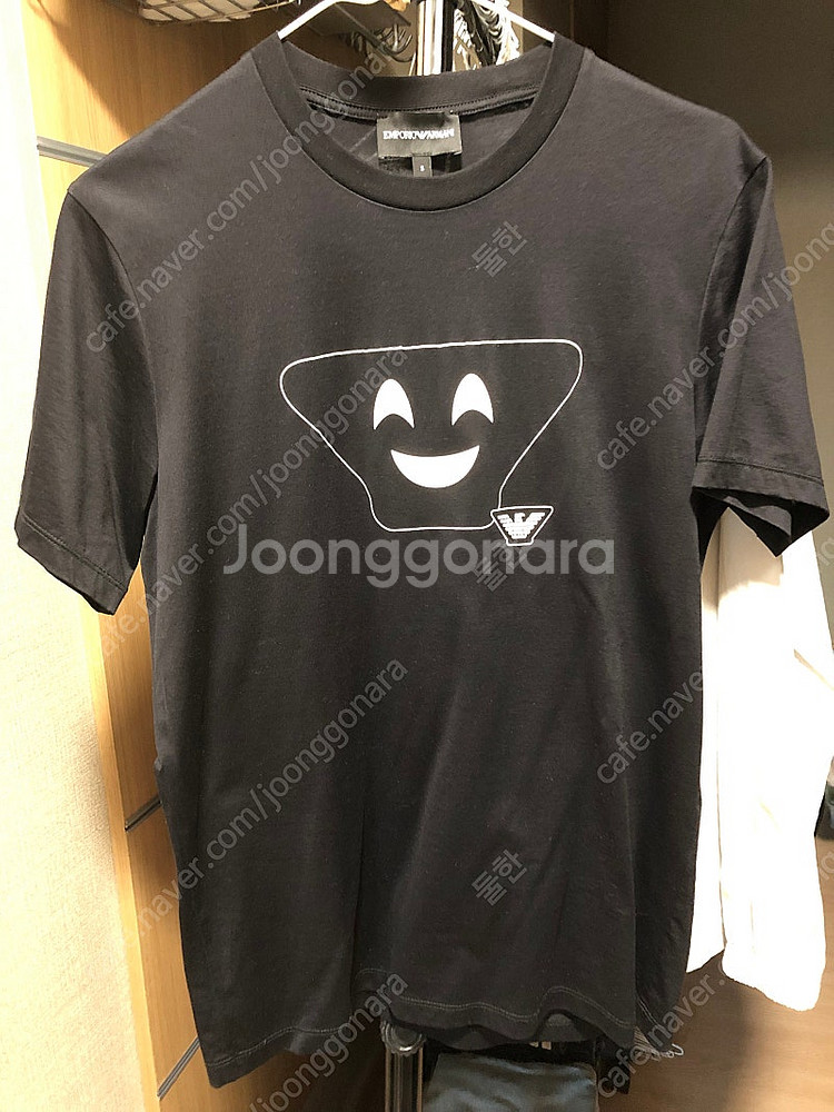 정품 앰포리오 아르마니 티셔츠 - 5만원--0
