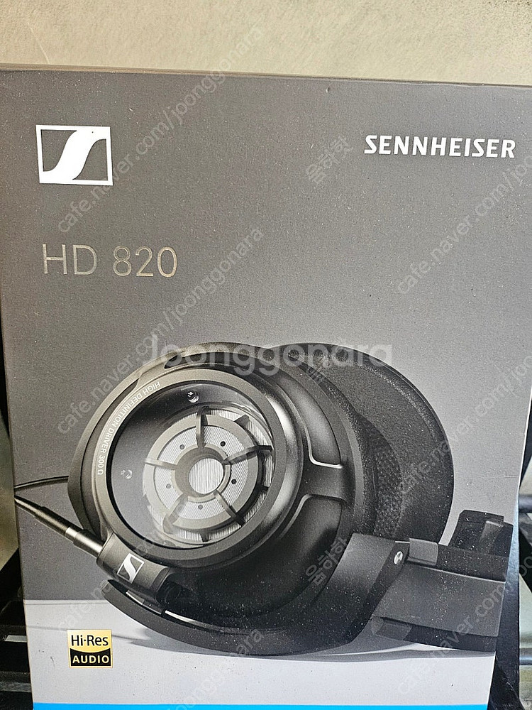 젠하이저 HD820 헤드폰 팝니다--0