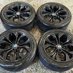 [판매]BMW X4 (F26) 19인치 휠타이어
