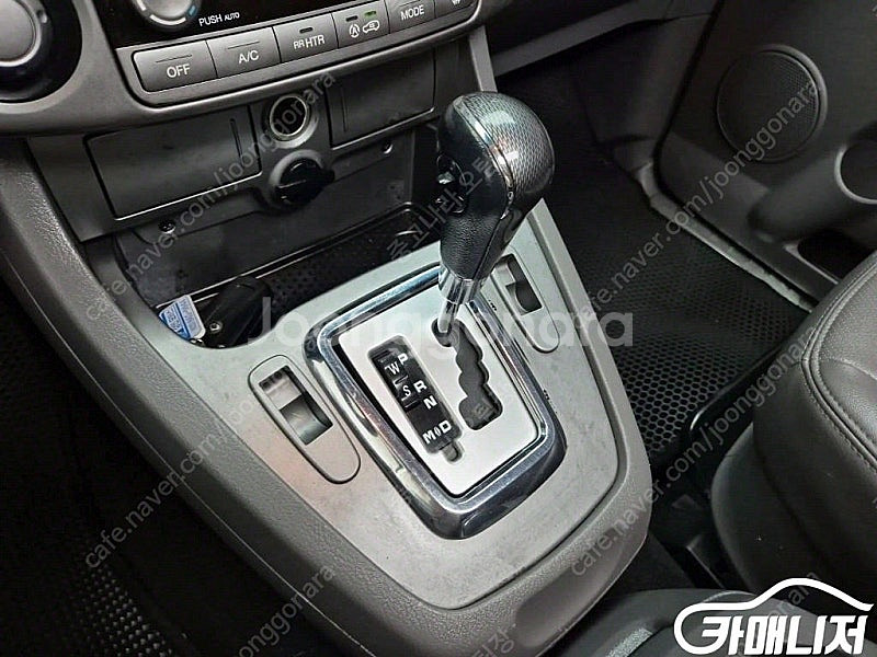 [KG모빌리티(쌍용) ]코란도투리스모 4WD GT 9인...--8