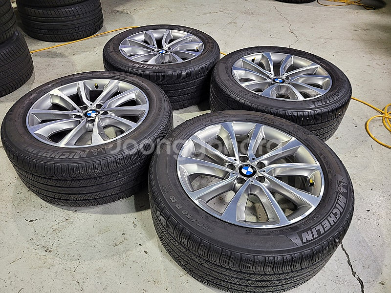 <판매> BMW F바디 X6 19인치 순정품휠타A급 한...--2