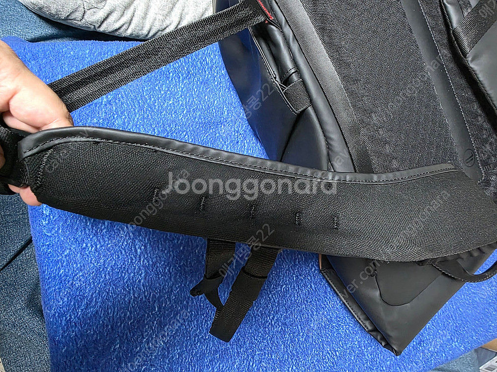 피지테크 원고 에어 20L 카메라 백팩 팝니다--3