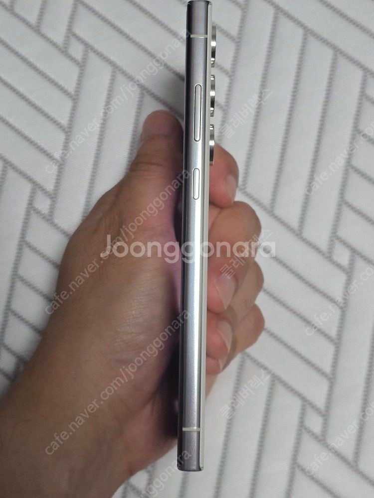 갤럭시S23 울트라 크림 256GB 자급제 팝니다--4