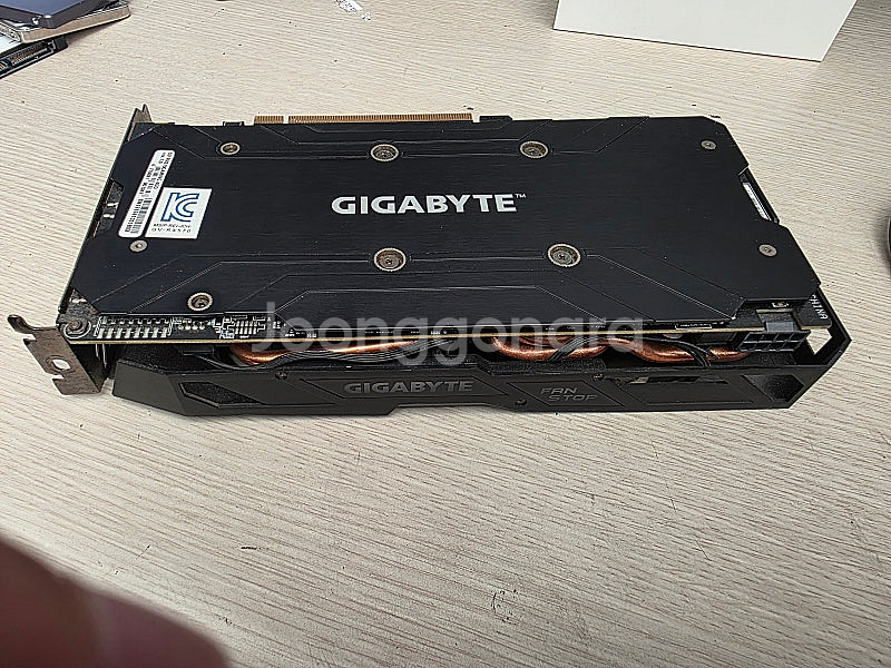 기가바이트 라데온 RX570 4GB 그래픽카드--1
