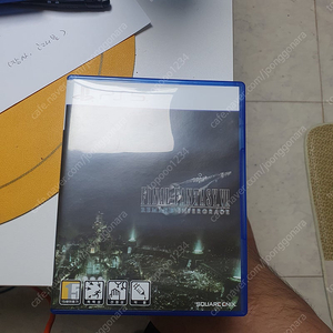 Ps5 파판7 리메이크 판매합니다. 반택포함