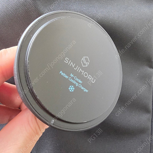 신지모루 맥세이프 쿨링 차량용 무선 충전 거치대 펠티어 M-쿨러