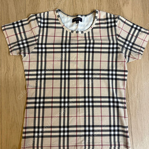 버버리 여성티셔츠