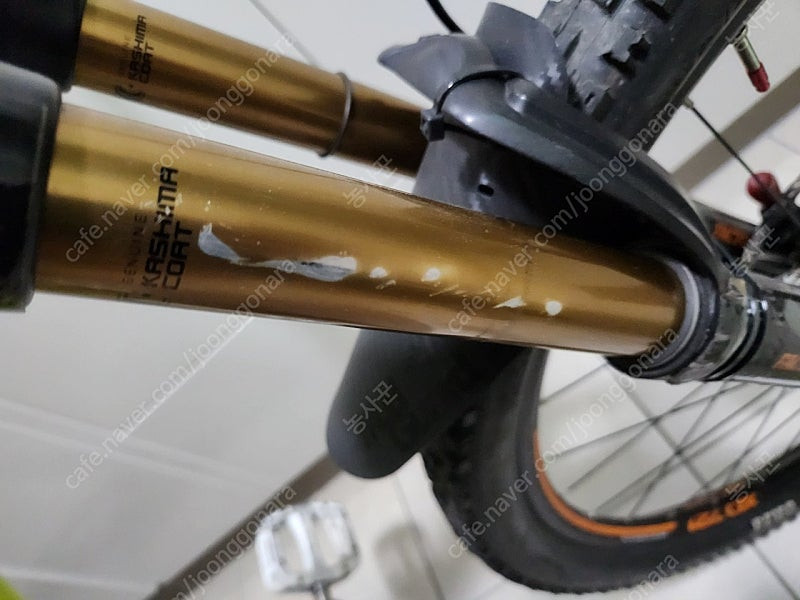 커세어바이크 27.5인치 풀샥 MTB 자전거 쨍한 형광 이미지