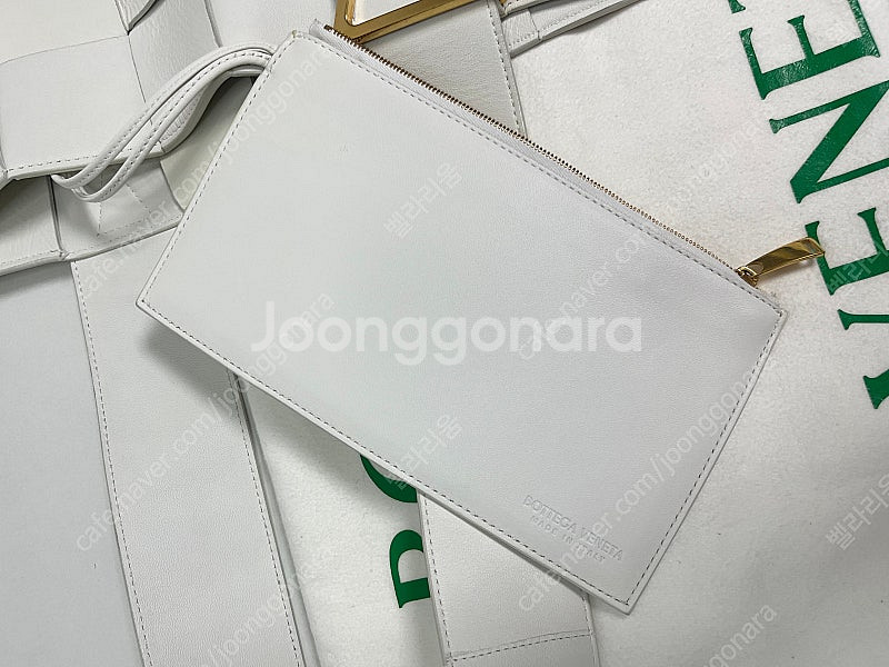정품 보테가베네타 인트레치오 라지 숄더백--8