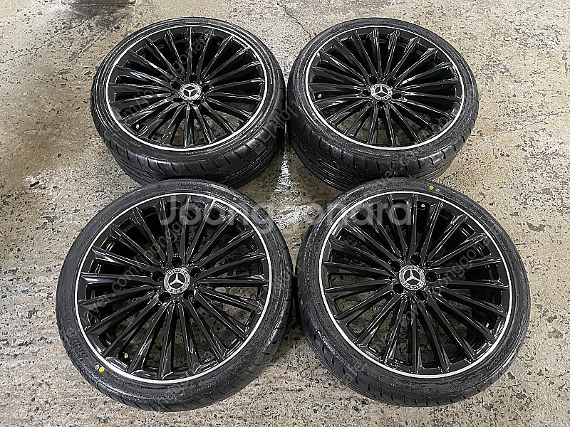 [판매]벤츠 CLS450 AMG 20인치 휠타이어--0