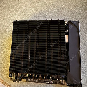 부산]5800X3D X570i 블랙릿지 녹투아 흑투아 VLP16*2