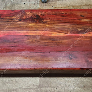 향나무 원목 테이블