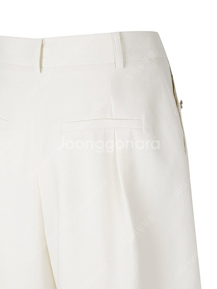 ZOOC 주크 쥬크 버튼포인트 턱 쇼츠 반바지 새상품--9