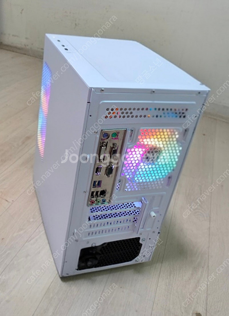 컴퓨터 본체 팝니다--3