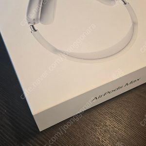 에어팟맥스 라이트닝 팝니다. 애케플 25년 11월 22일까지 남아있습니다.