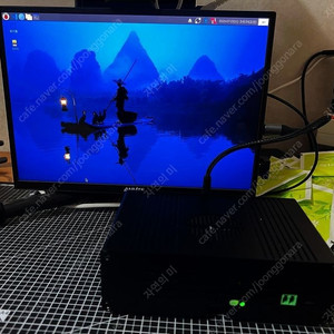 라즈베리파이5 8G 10인치 모니터 포함