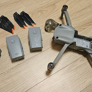 DJI 매빅에어2S 추락 기체, 배터리 3개(배부름) 넘깁니다