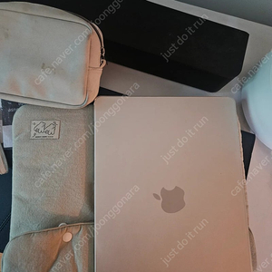 맥북m2 13인치 8기가 256