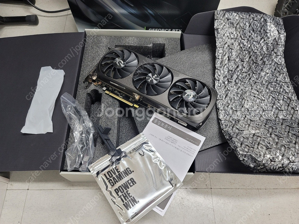 조탁 ZOTAC GAMING 지포스 RTX 4070 T...--5