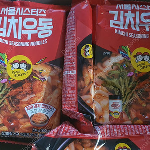 [흑백리뷰]서울시스터즈 김치우동 봉지면 204g 8개팝니다(2만)