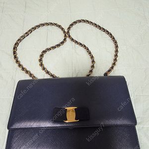 페라가모 사피아노 리본 지니백
