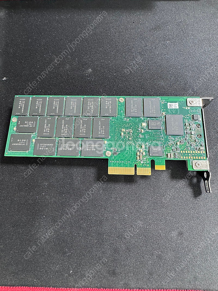 INTEL SSD DC P3600 1.2TB (PCIE...--1