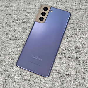 G991 ] 갤럭시 S21 바이올렛색상 256G 액정화면S급 15만원 판매합니다.외관깔끔.