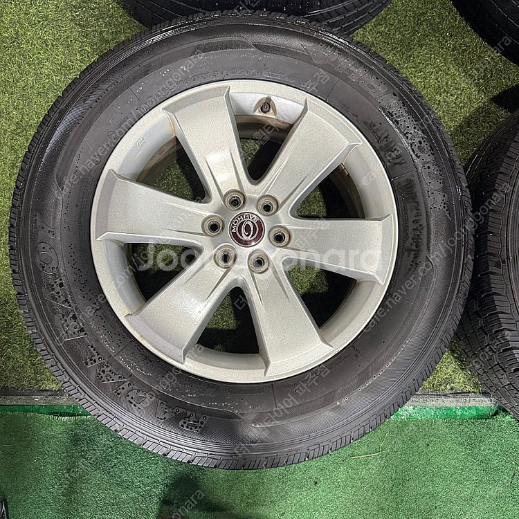 중고 모하비 18인치 휠타이어 한대분 265 60 18...--0