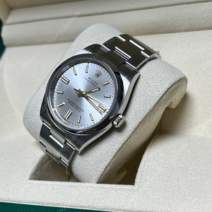 롤렉스 오이스터퍼페츄얼(오피 op 36mm) 실버 신형 126000