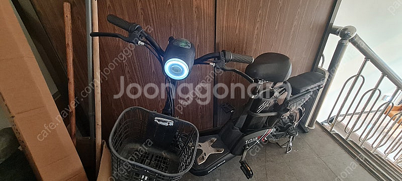 PM바이크 전기자전거 전동스쿠터 48V 18a 배터리팝...--0