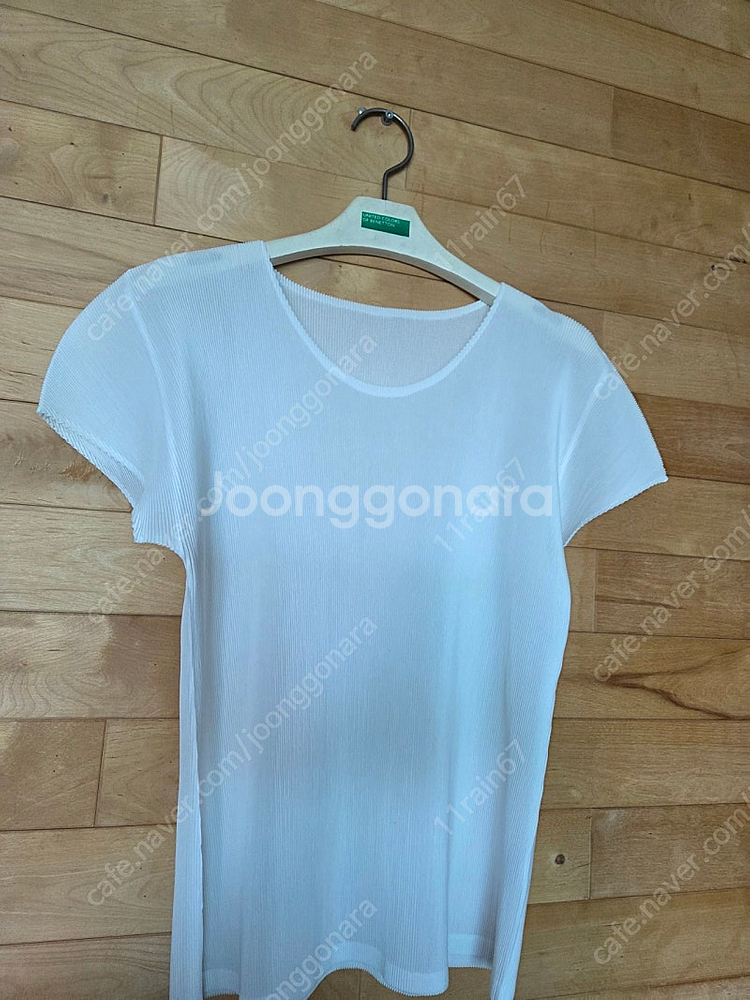 플리츠플리즈 라운드 미스트 21만 원--7