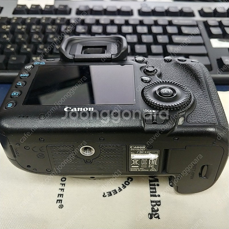 캐논 EOS 5D Makr3 판매합니다.--2