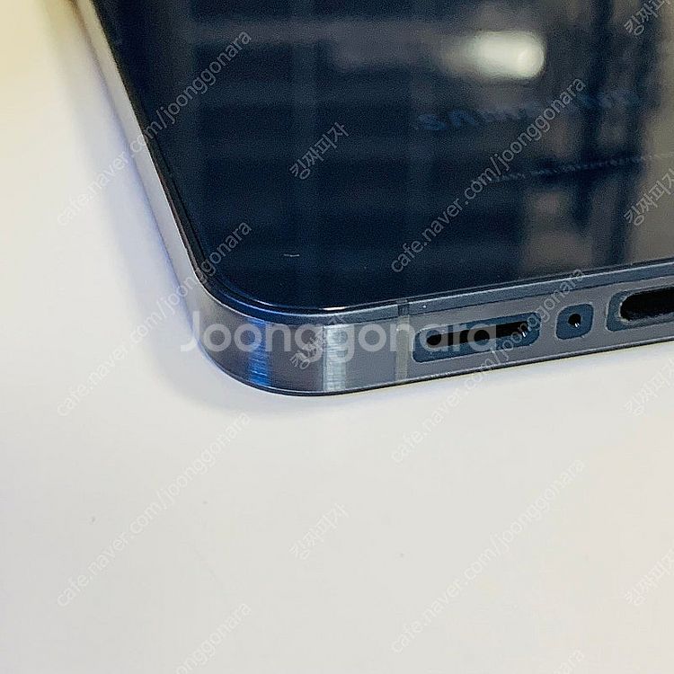 갤럭시퀀텀5 128기가 블랙 S급 공기계 팝니다--6