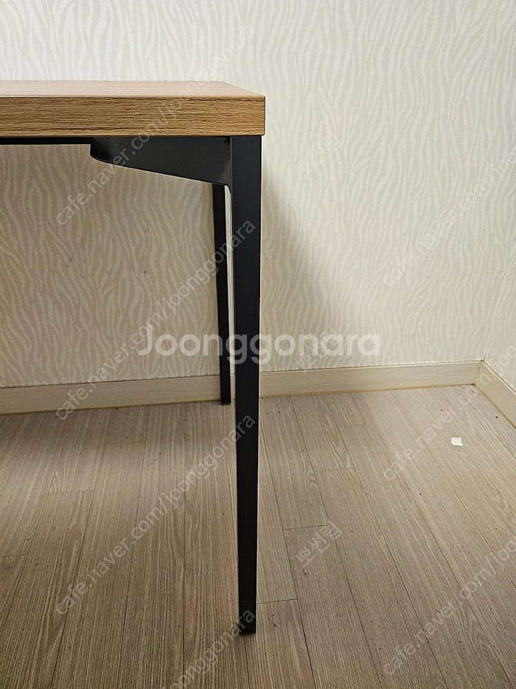 데스커 책상 1200x600--2