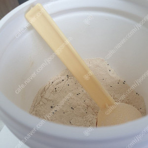 그리밀 단백질 곡물맛 750g, 13000원 팝니다.