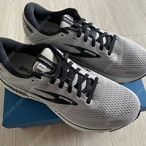 브룩스 아드레날린 GTS 22(270mm)