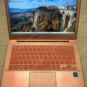 삼성 NT910S3L 핑크색 노트북 판매합니다
