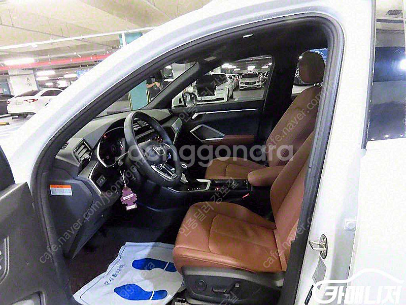 [아우디]Q3 (F3) 35 TDI (5인승) | 20...--6