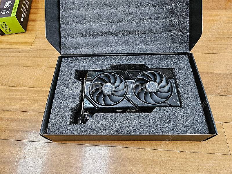 ASUS DUAL 지포스 RTX 4060 D6 8GB--1