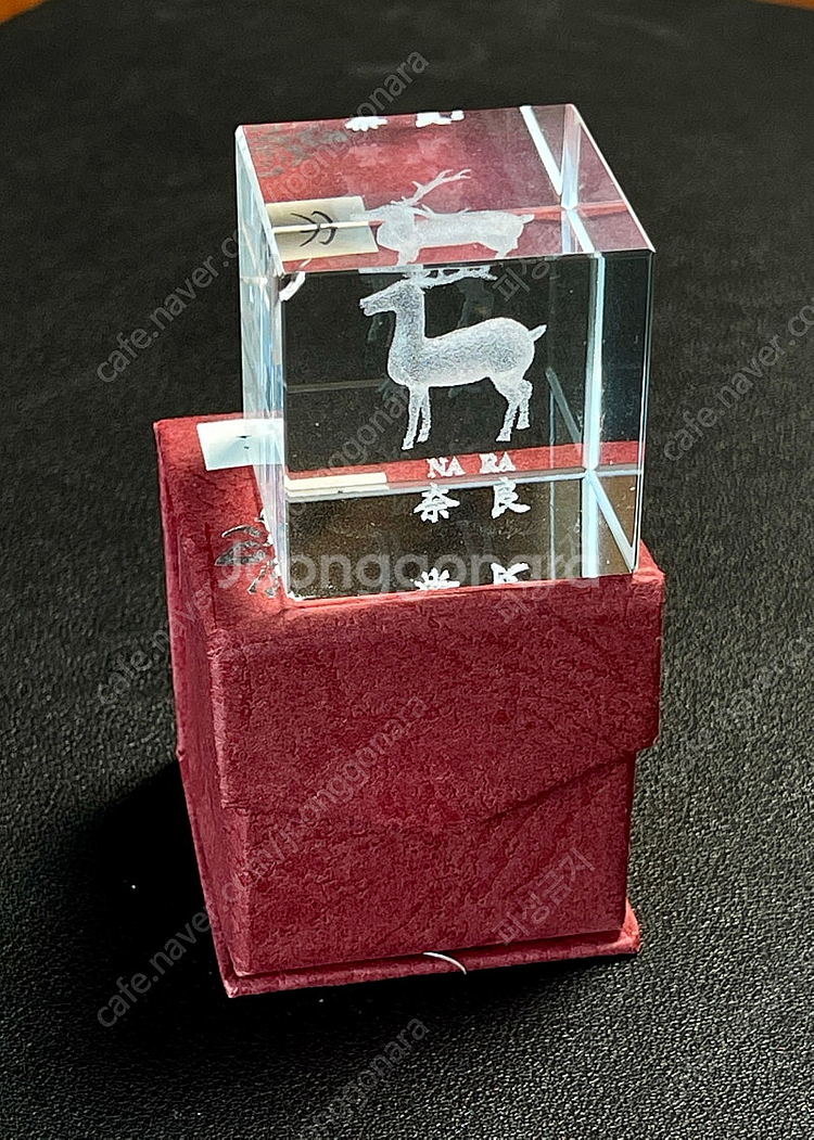 유리공예 소장품 2점 정리 - 각 5만원, 일괄 8만원 (일본 여행시 구입 후 소장중)--2