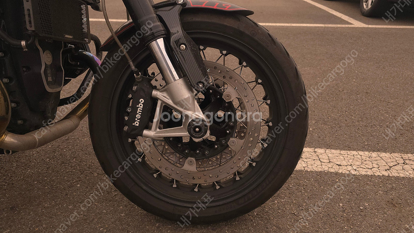 bmw r9t 2022--7