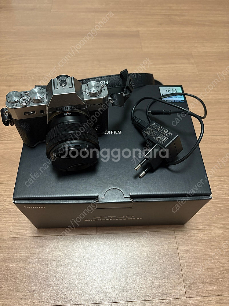 후지필름 X-T30 카메라(15-45 번들렌즈)--0