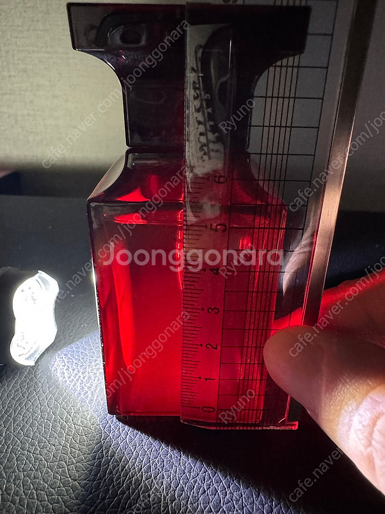 [새상품급]톰포드 자스민 루쥬 50ml 손석구 향수--6